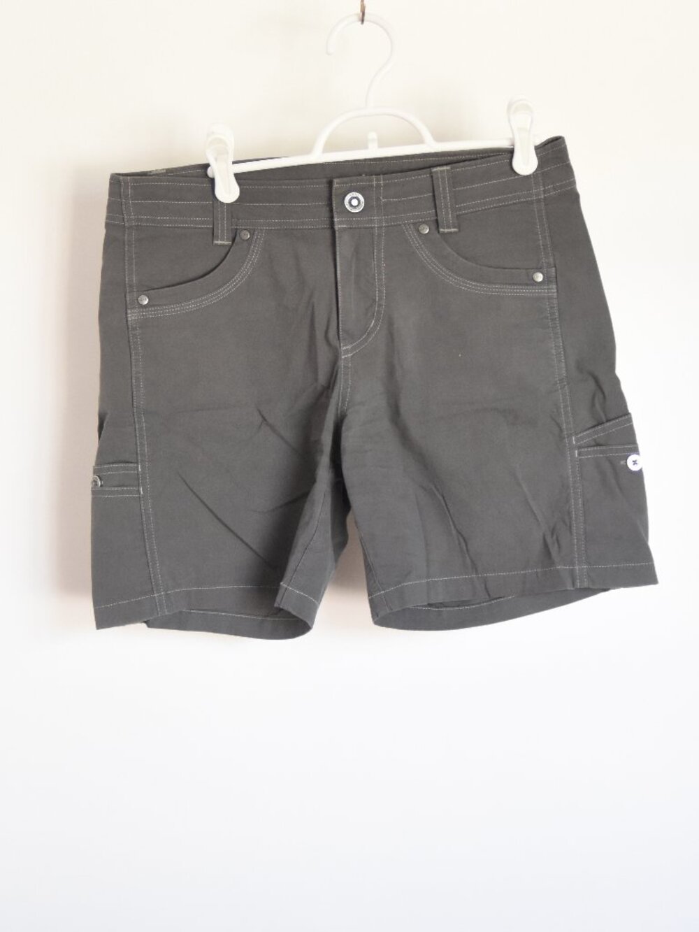 KÜHL Women’s Size 6 Gray Hiking Shorts 6" Inseam Outdoor Performance Stretch